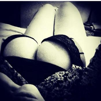 , 26  female escort, New Haven