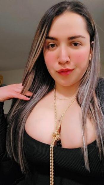 Aleja, 26  female escort, New Haven