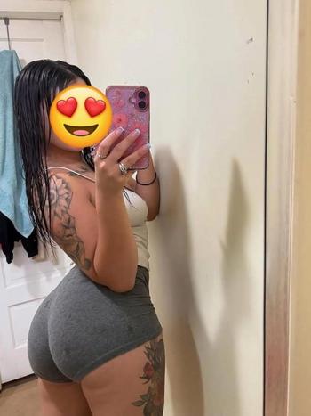 andri, 30  female escort, New Haven