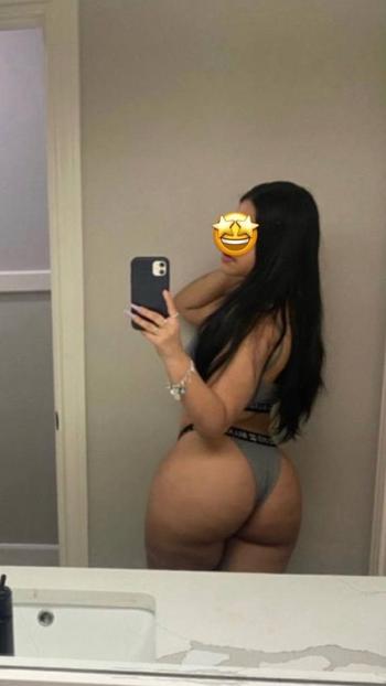 571-283-7528, 25  female escort, New Haven